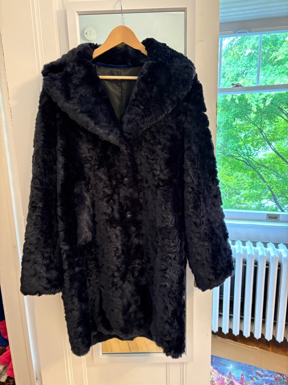 Mid Length Guess Coat Size Small. NWOT
